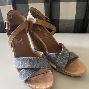 Toms 9.5 wedges